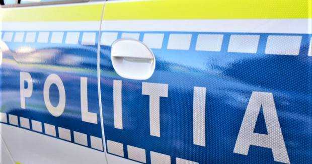 La 17 ani fara permis baut si drogat a furat Porsche ul parintilor si a provocat un accident in lant