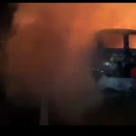 Masina incendiata la Cetatei