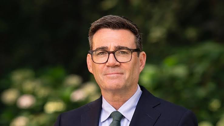 O romanca din Londra este fotografa oficiala a premierului britanic Andy Burnham A colaborat si cu Keir Starmer si publicatia The Guardian