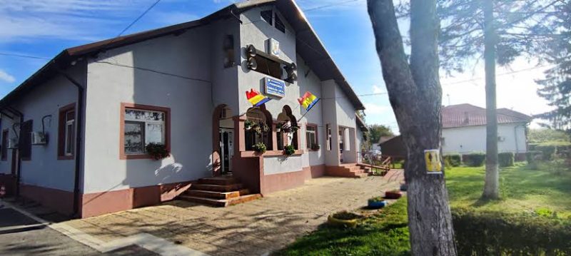 Perchezitii la Primaria Calinesti Au fost confiscate documente