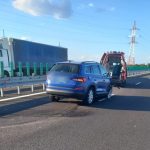 Recomandarile politistilor pentru soferii care circula pe DEx12 dupa ce o masina stationata a fost lovita