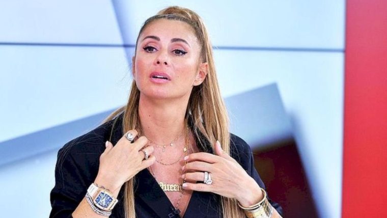 Regula stabilita de Anamaria Prodan la FCSB