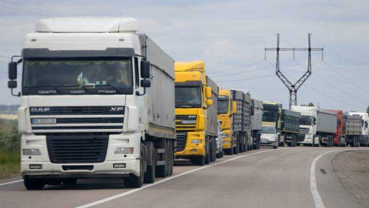 Restrictii de circulatie duminica pe drumurile din judetile Satu Mare Bihor si Arad pentru vehiculele de peste 75 t