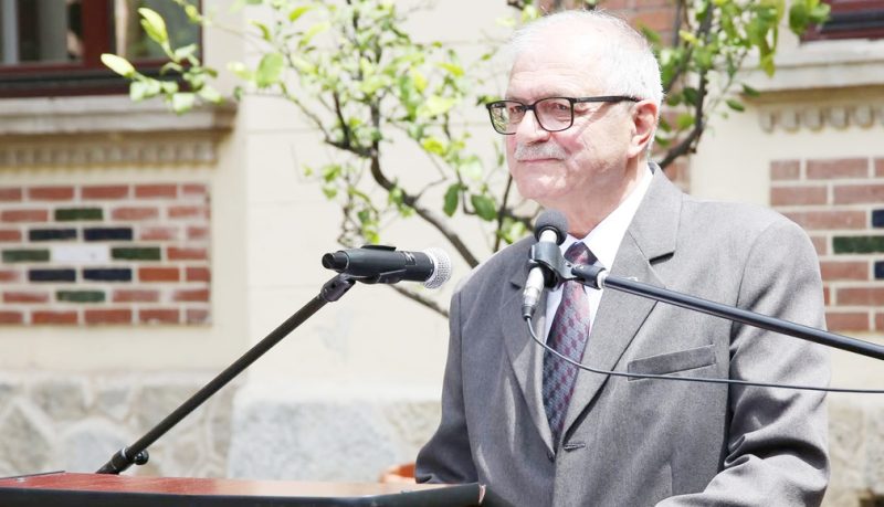 Sa pensionat directorul de exceptie al Colegiului Carol I Campulung