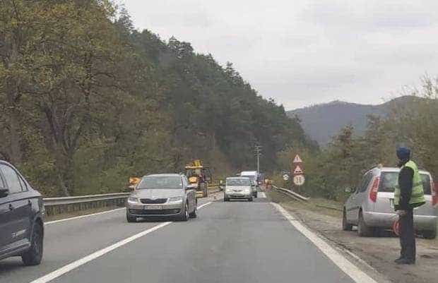 Schimbare semnificativa pe Valea Oltului trafic deviat pe DN7 in zona santierului de la Autostrada Pitesti Sibiu