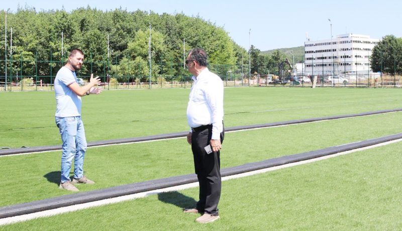 Terenul de sport din Mioveni aproape de finalizare