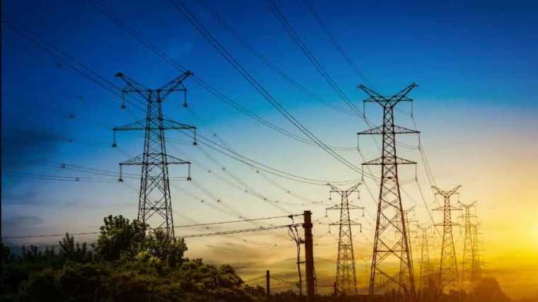 Transelectrica Romanii au diminuat consumul de energie cu pana la 300 MW in orele de varf