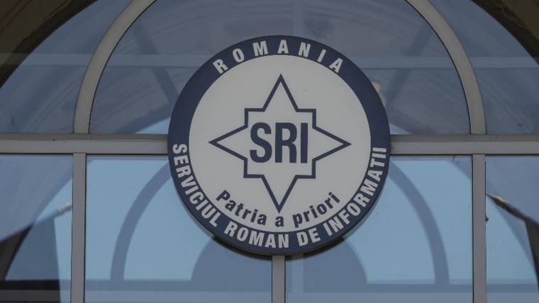 Val de apeluri false in numele SRI Institutia explica cum functioneaza noua metoda de inselatorie care iti poate goli contul bancar