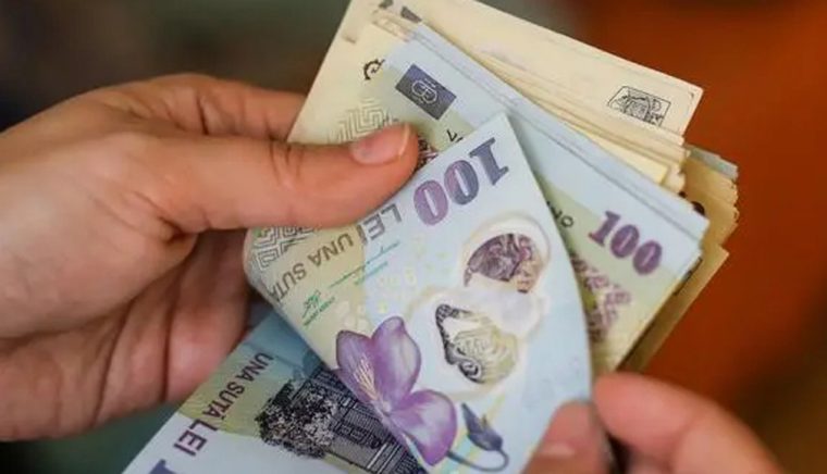 Vesti excelente pentru milioane de romani Statul transfera banii mai devreme in luna august