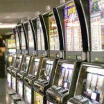 impact negativ asupra industriei jocurilor de noroc afacerile au inregistrat o scadere de 16 in prima jumatate a anului