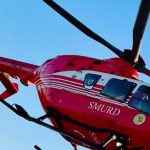 video interventie complicata in fagaras persoana cazuta intr o prapastie cautata cu ajutorul elicopterului smurd