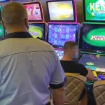 Las Vegas de Pitești, la hotel și mall. O nouă mutare