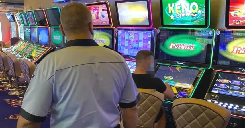 Las Vegas de Pitești, la hotel și mall. O nouă mutare
