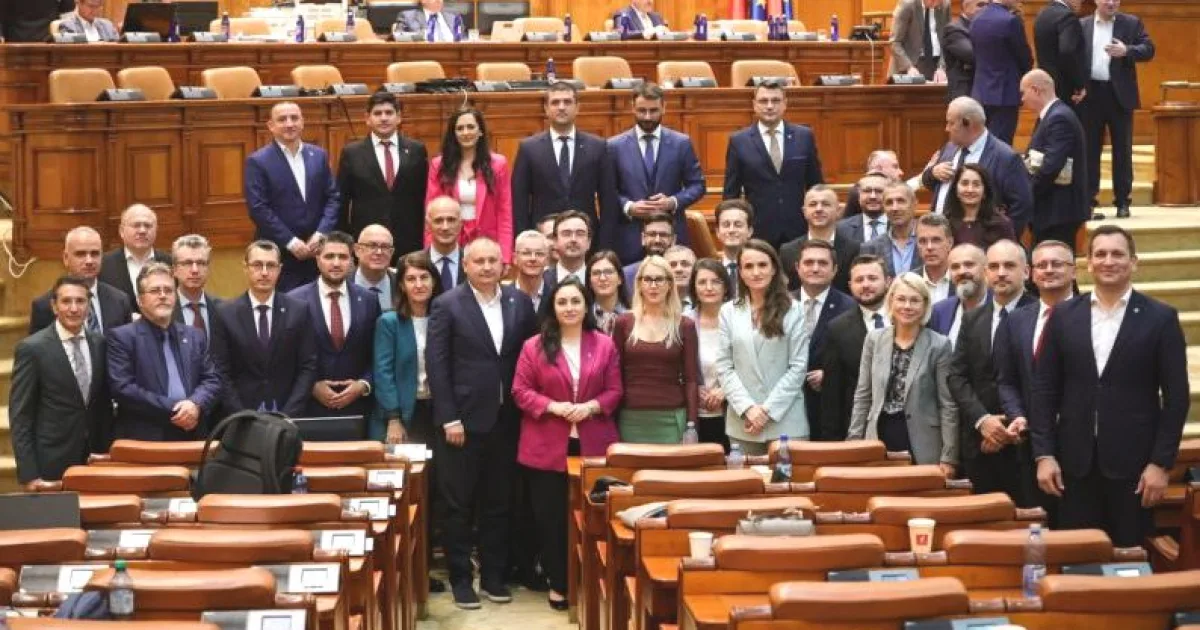 USR cere după votul de astăzi. Anunțul lui Ionuț Moșteanu